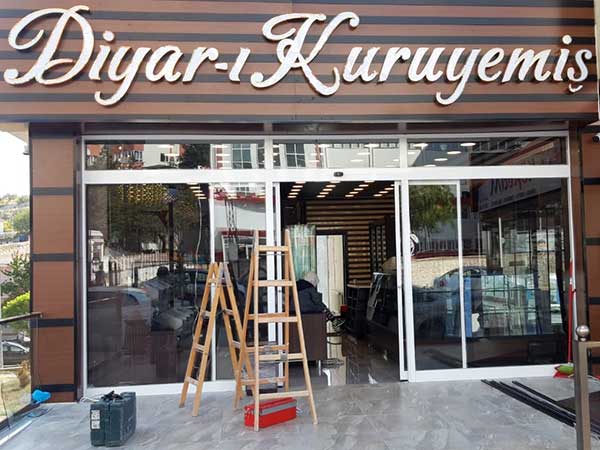 kuruyemis-dukkan-dekorasyonlari
