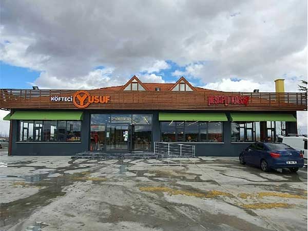 restoran-ic-dekorasyonlari