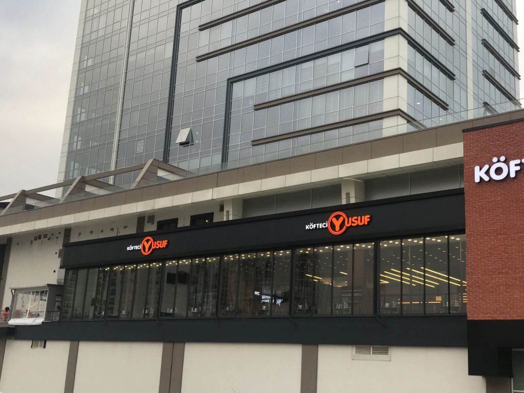restoran-dekorasyomları-tasarımları
