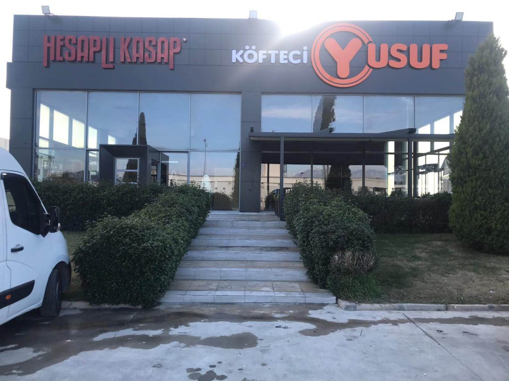 restoran-dekorasyomlari-tasarımlari