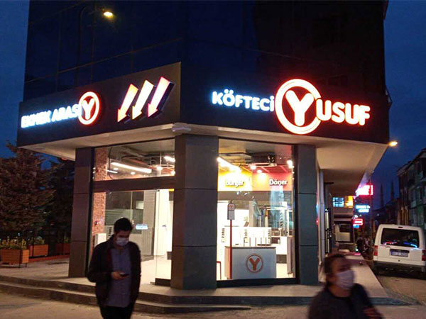 restoran-dekorasyomlari-iç-mimarlik